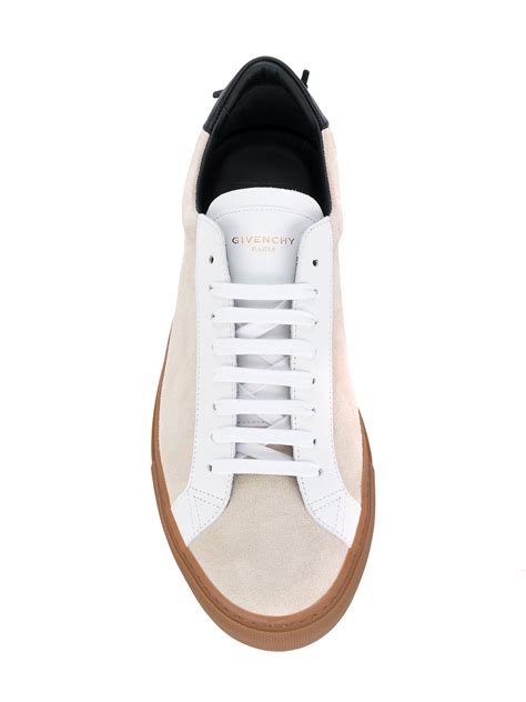 Clean And Light From Day to Night: Givenchy Urban Knot Sneakers